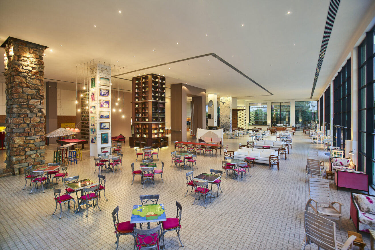6 floor restaurant