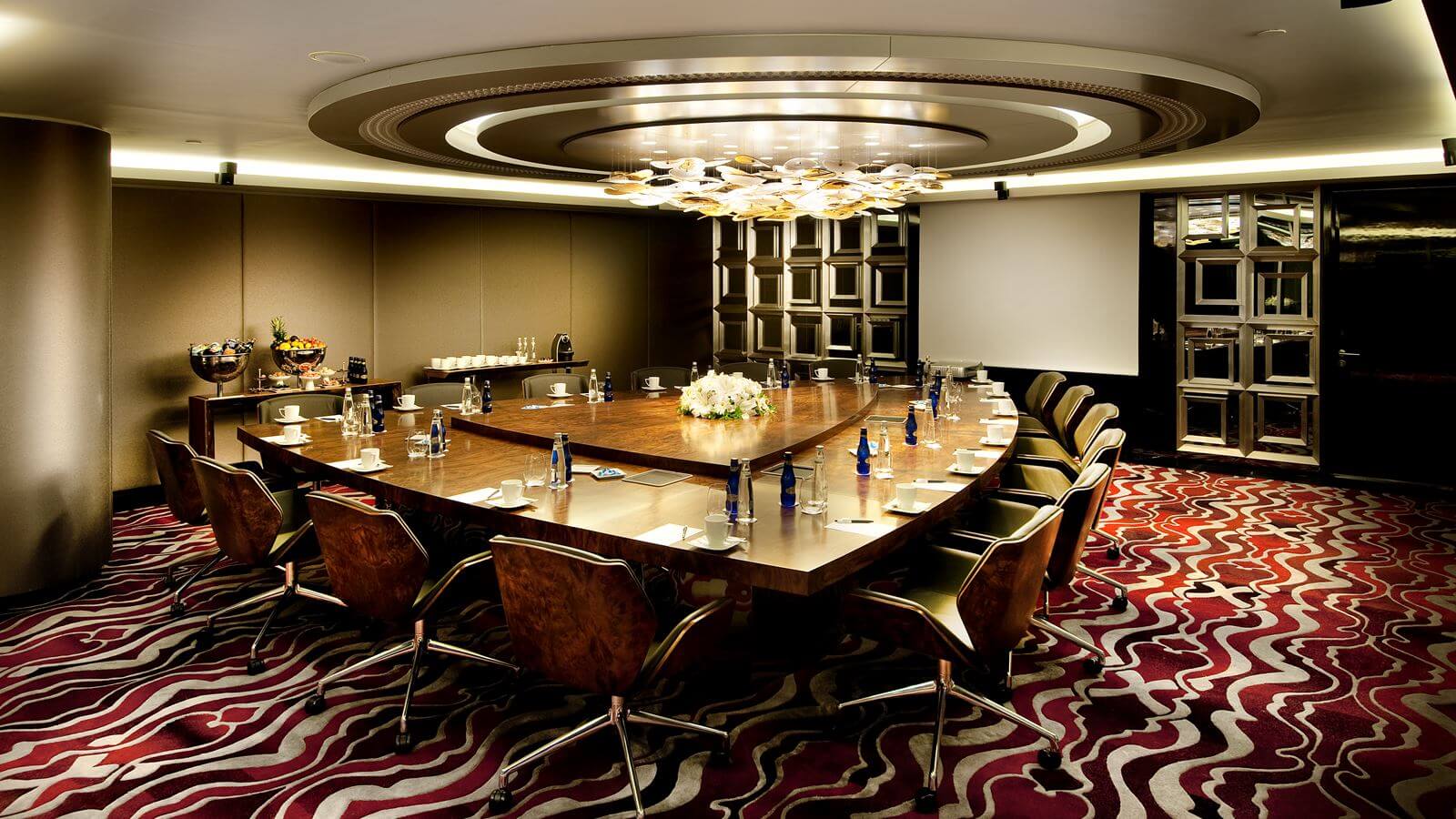 Luxury Boardroom