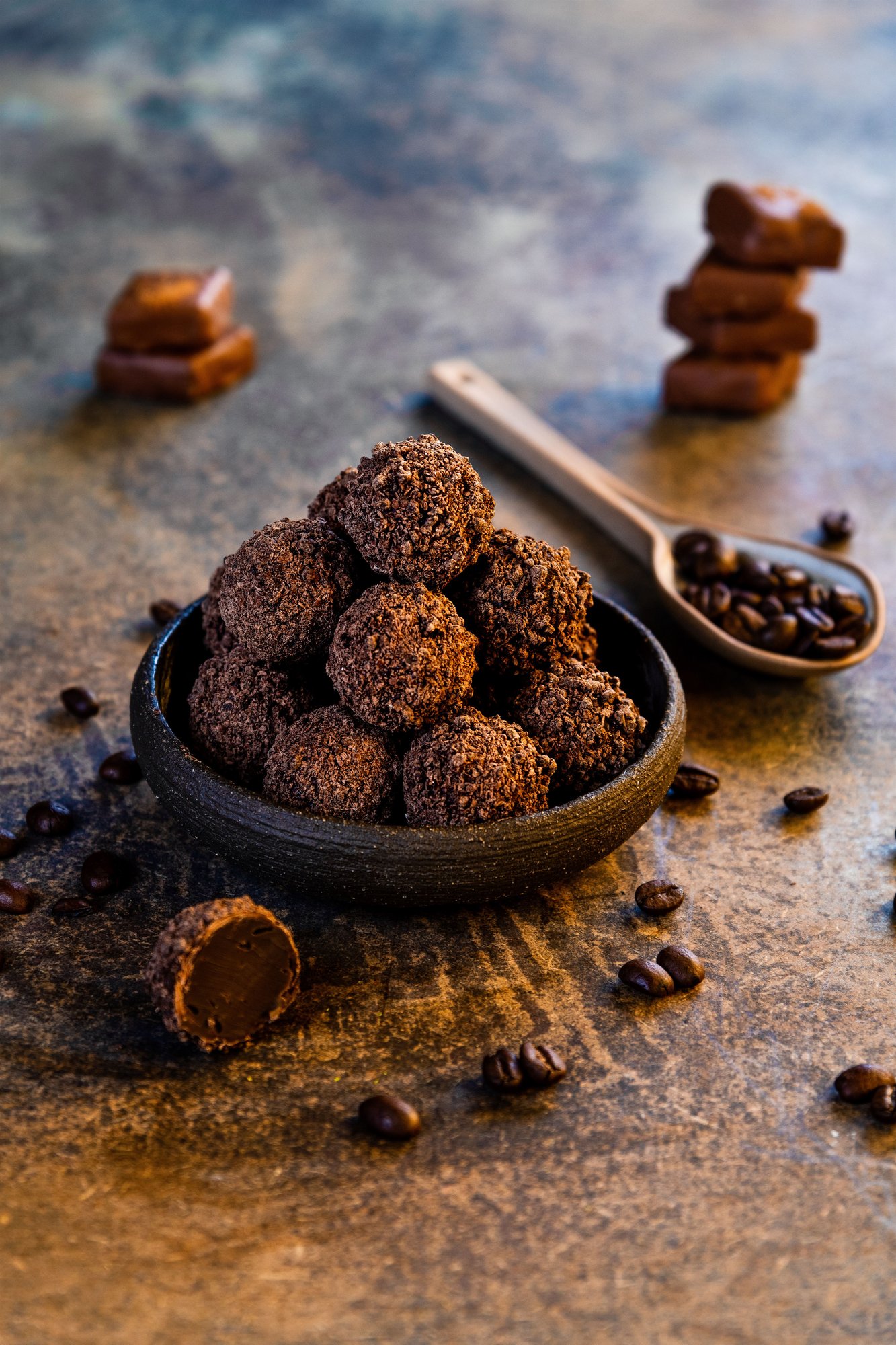 M CHOCOLATE (2)