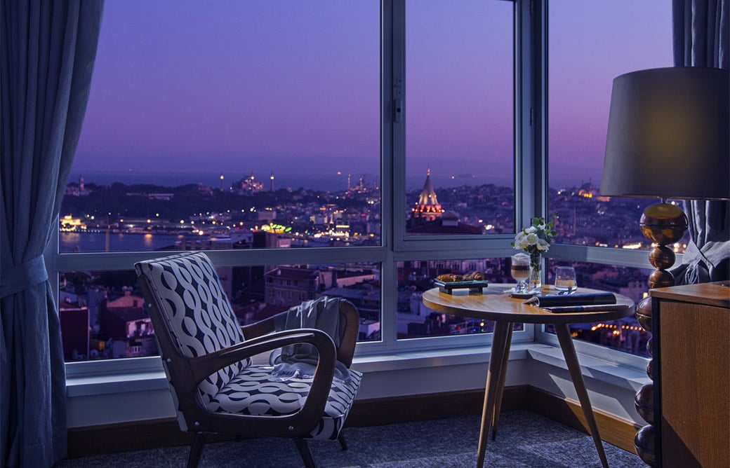 the-marmara-pera-club-deniz-manzarali-oda-list-card