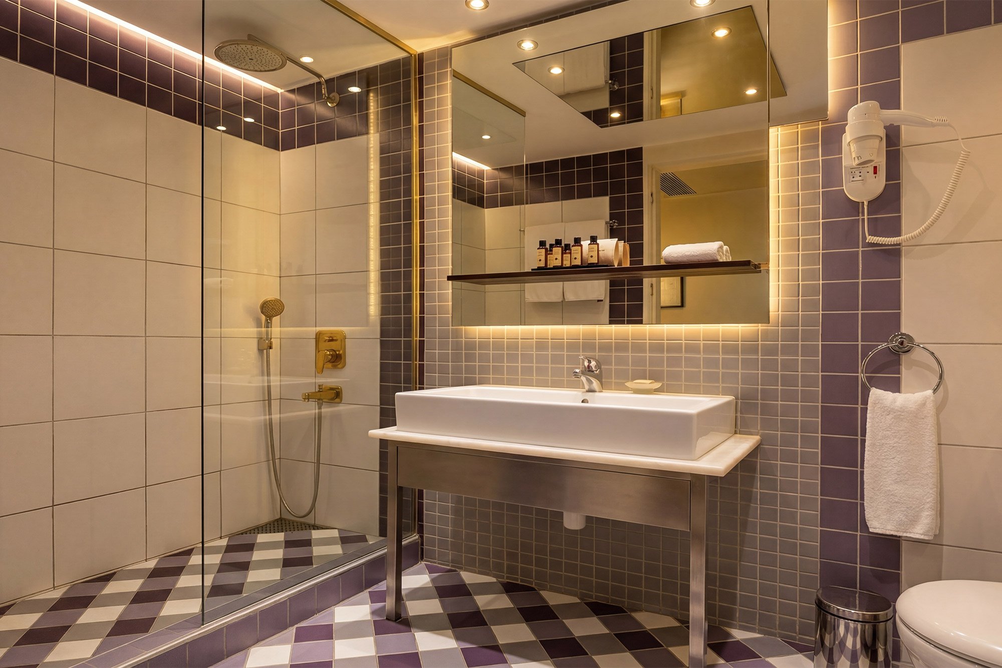 the-marmara-pera-club-sehir-manzarali-oda-galeri4