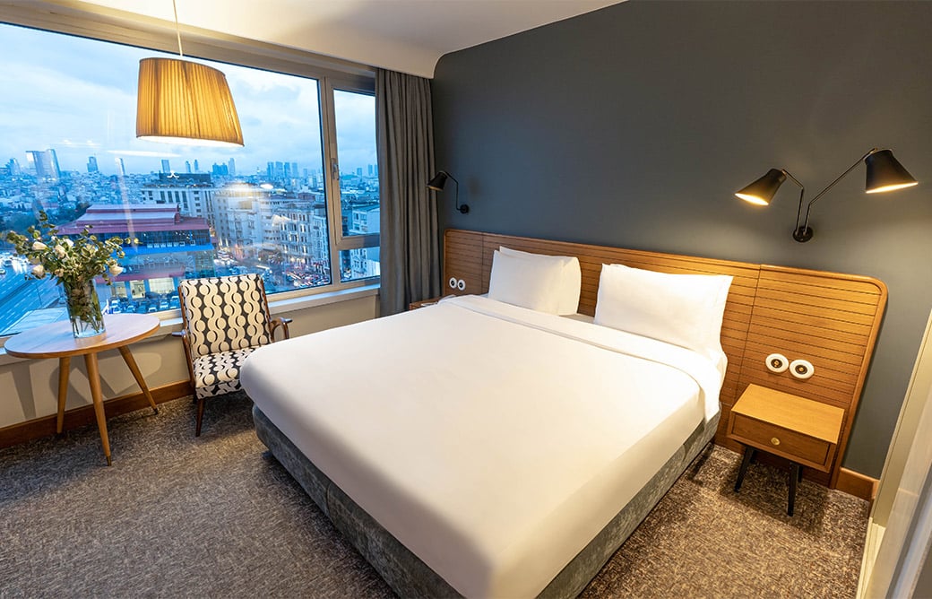 the-marmara-pera-club-sehir-manzarali-oda-list-card