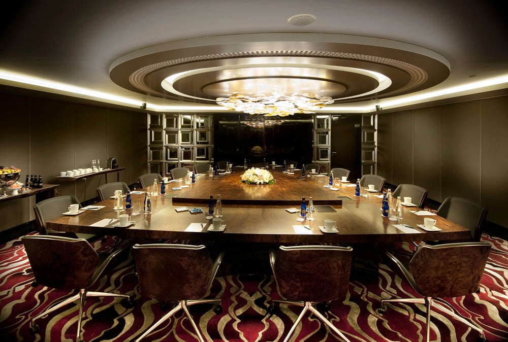 Boardroom Luxury (2)
