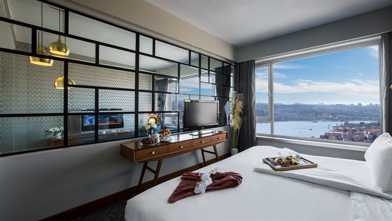 Suite with Bosphorus View