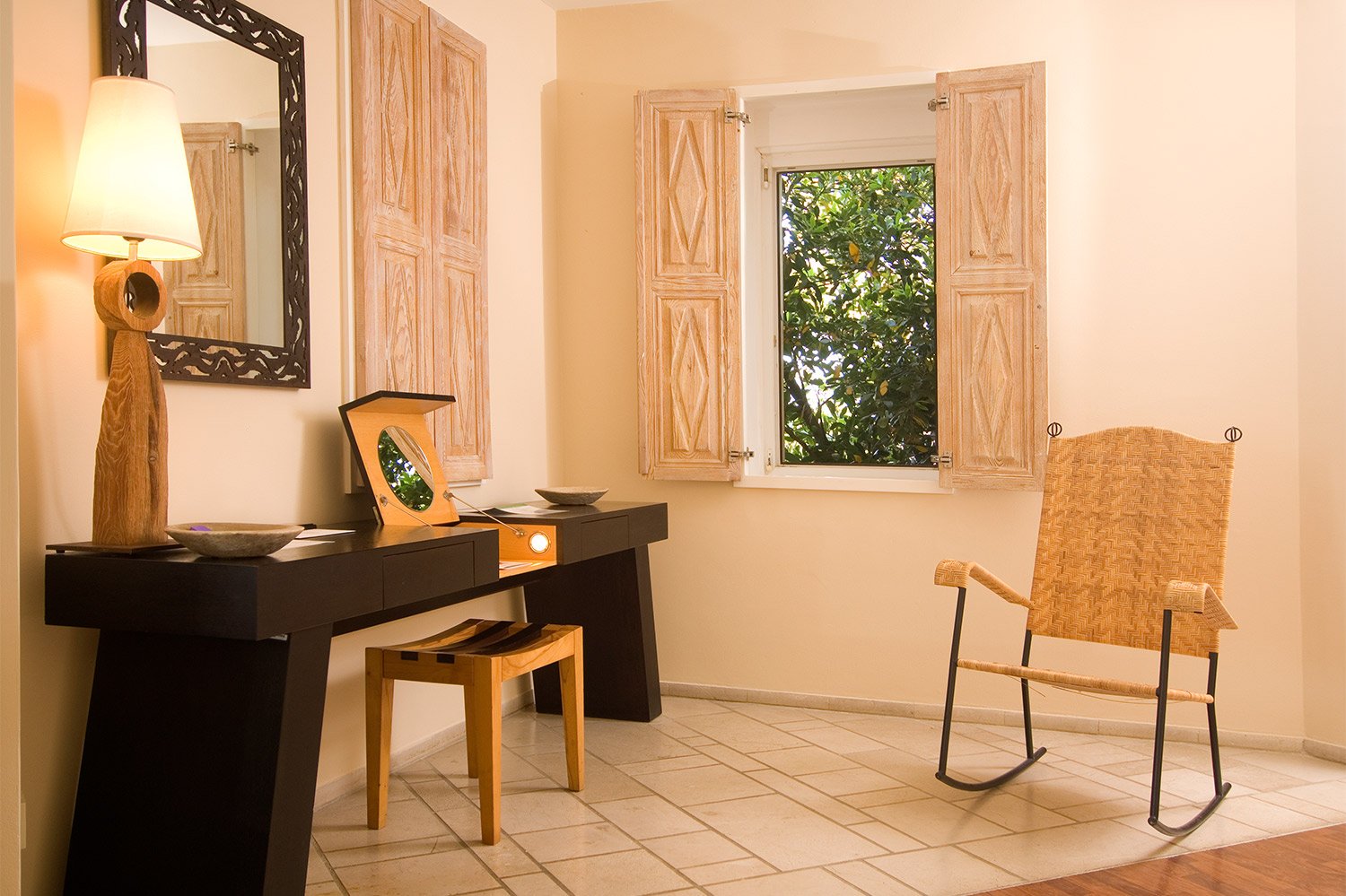 the-marmara-bodrum-corner-suite-card4