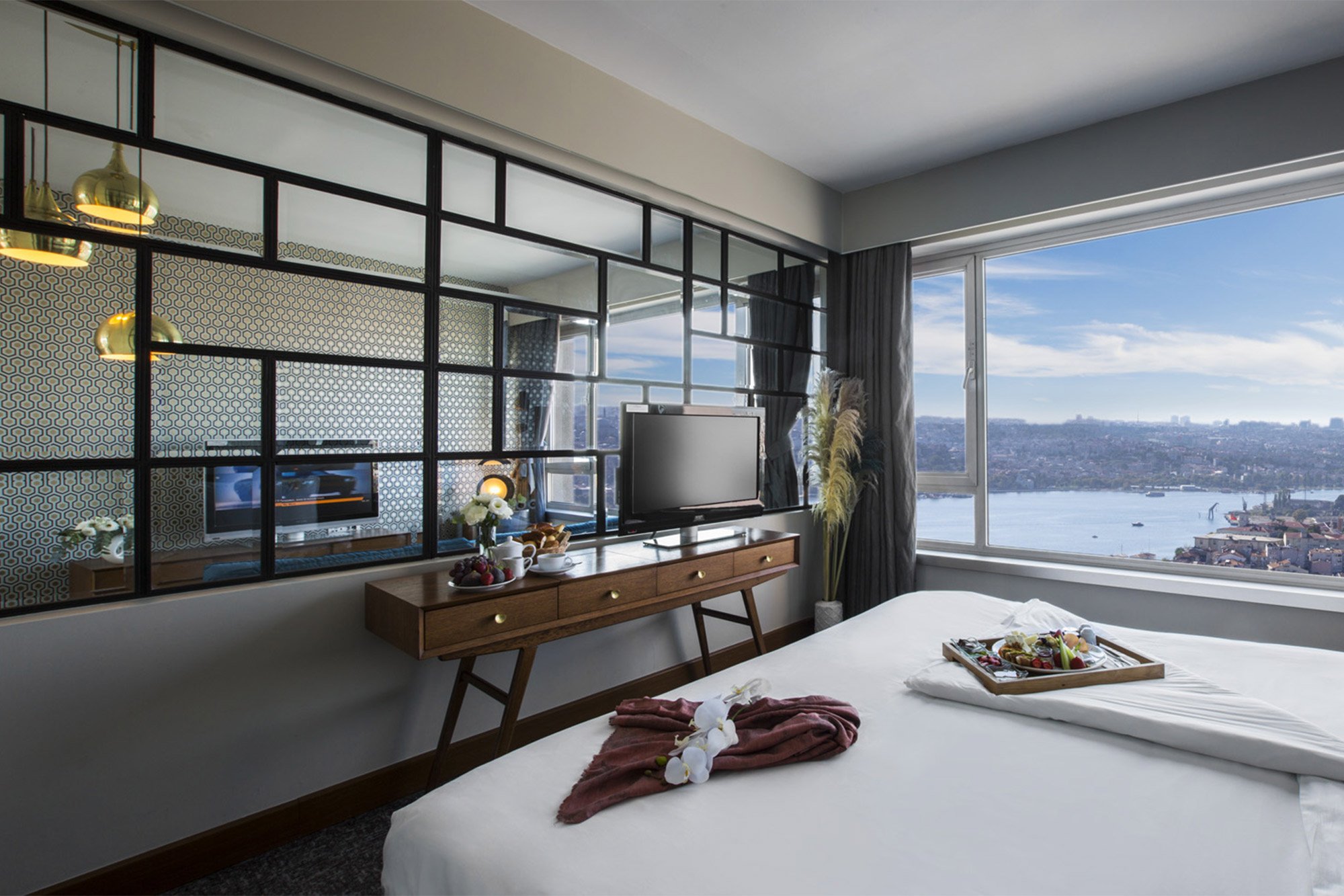 the-marmara-pera-bogaz-manzarali-suit-galeri2