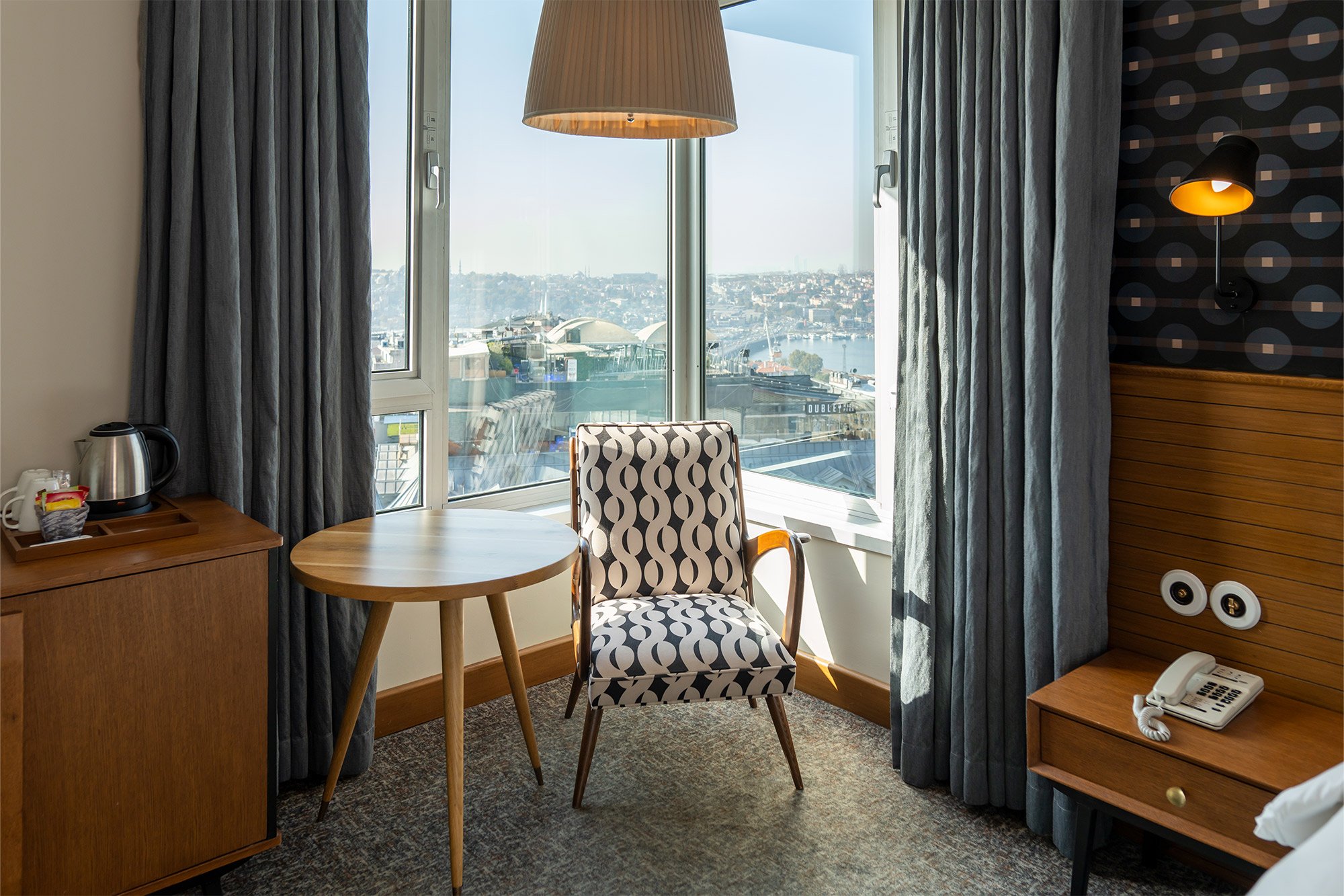 the-marmara-pera-club-deniz-manzarali-oda-galeri3