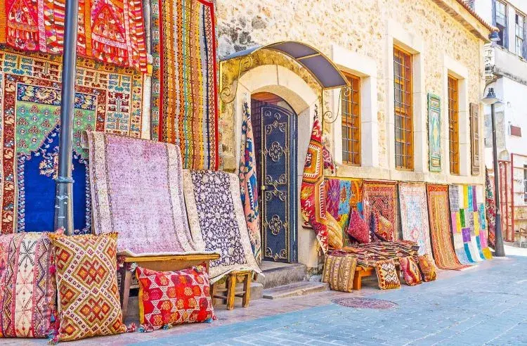 Shopping in Antalya: Exploring Bazaars, Boutiques, and Malls in Turkey's Coastal Gem