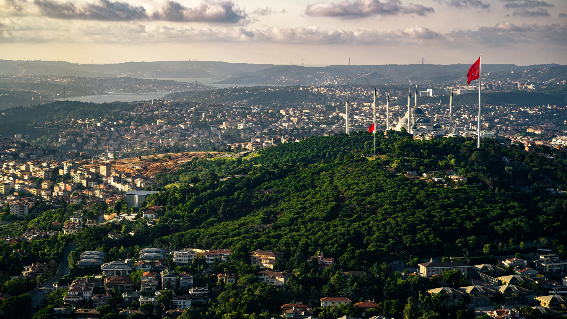 Far from the City Noise: A Home-Like Winter in Camlica