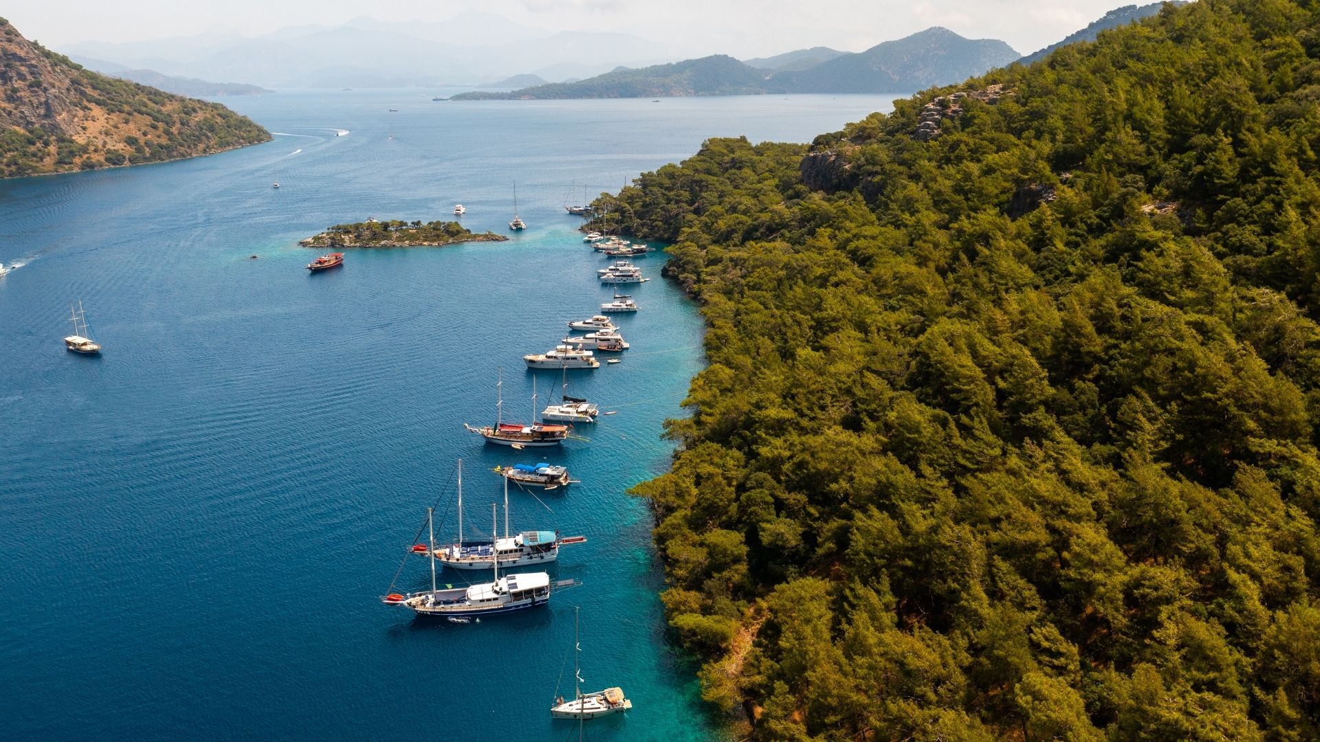 Bodrum’da Sakin Tatil Arayanlar için Sessiz Koylar Rehberi