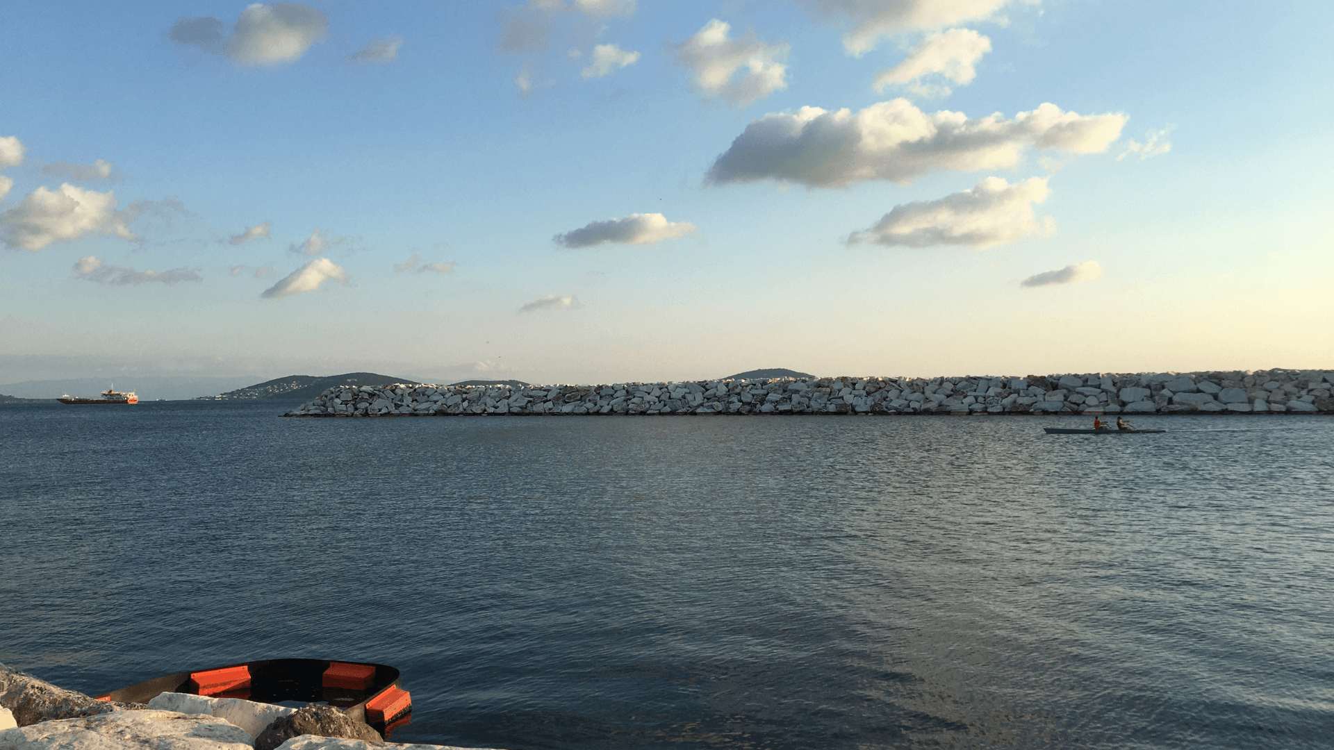 Early Summer in Suadiye: Premium Shopping on Bağdat Avenue and a Sunset Coastal Route