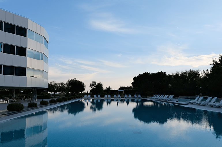 the-marmara-antalya-oteller-list-card2.jpg