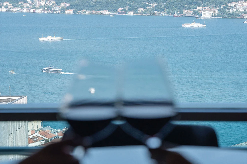 the-marmara-taksim-okra-istanbul-card2.jpg