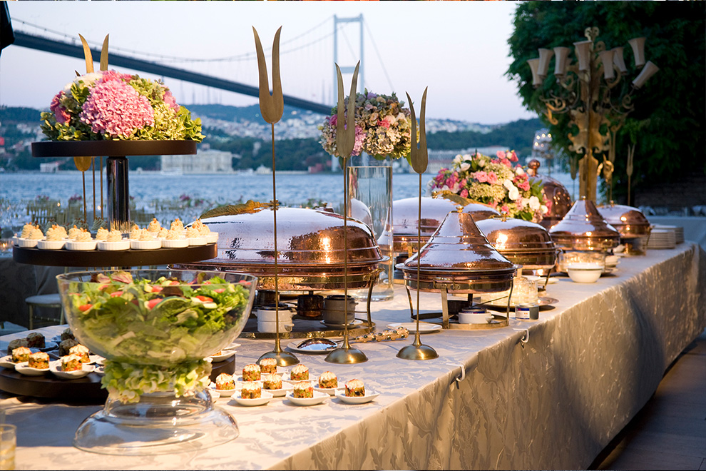the-marmara-hotels-catering-list-card2-3.jpg