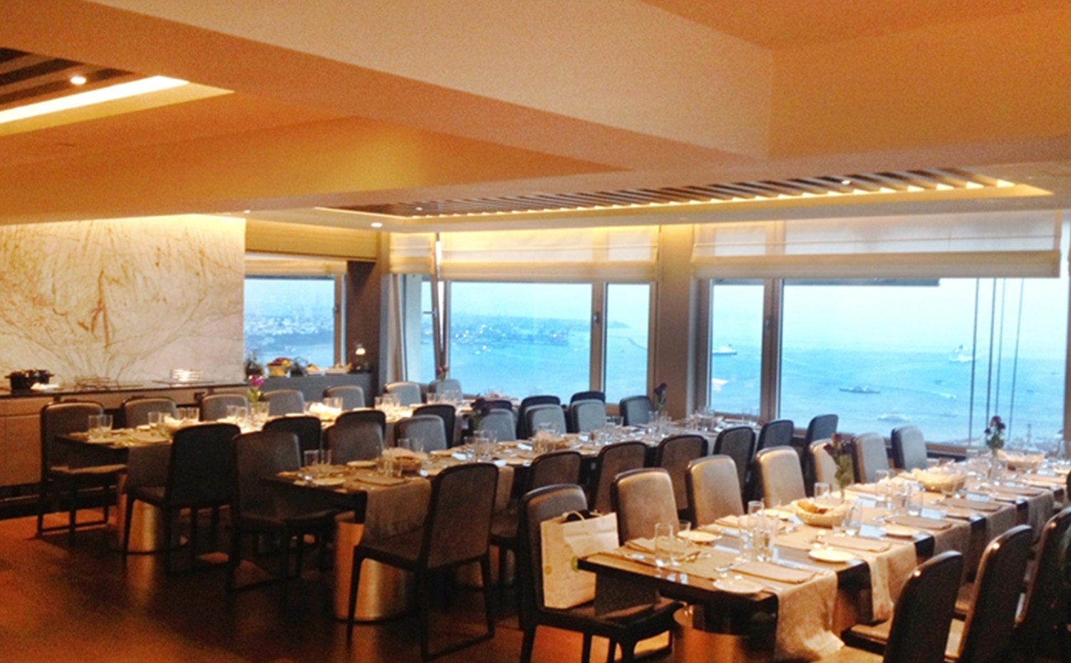 the-marmara-taksim-club-lounge-galeri-4.jpg