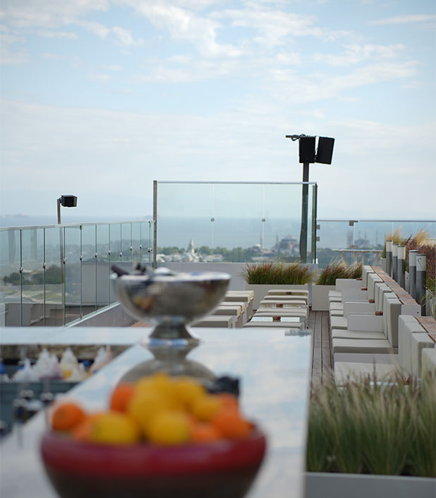 the-marmara-taksim-upperist-galeri2.jpg
