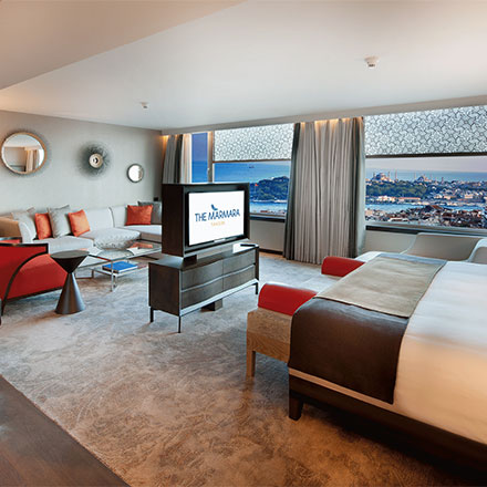 the-marmara-taksim-flying-carpet-suit-card.jpg