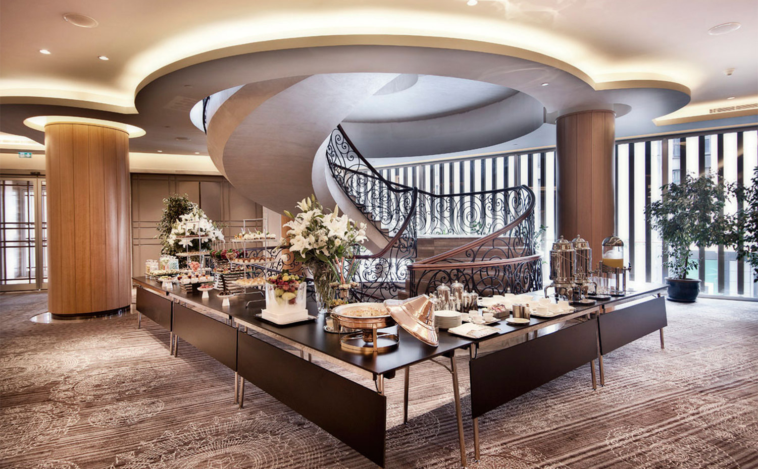 the-marmara-taksim-buyuk-balo-salonu-foyer-a-galeri2.jpg