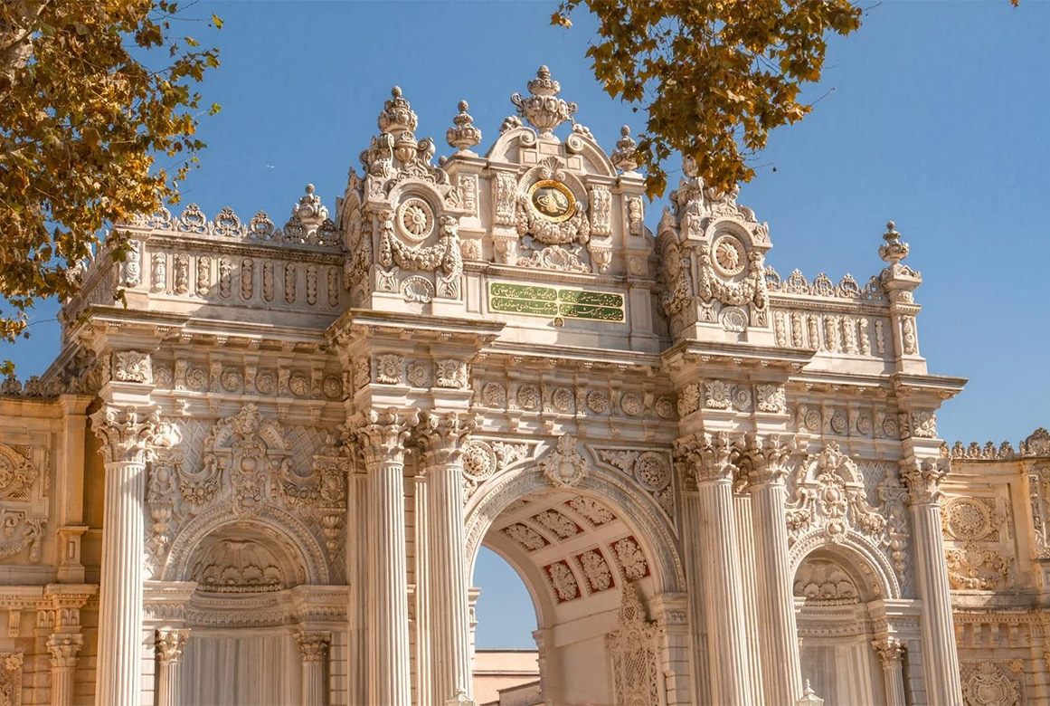 Discover Istanbul's heritage with The Marmara Taksim's exclusive city tour. From Hagia Sophia's splendor to the Grand Bazaar's treasures, immerse yourself in history. Join us for an unforgettable journey through time.
