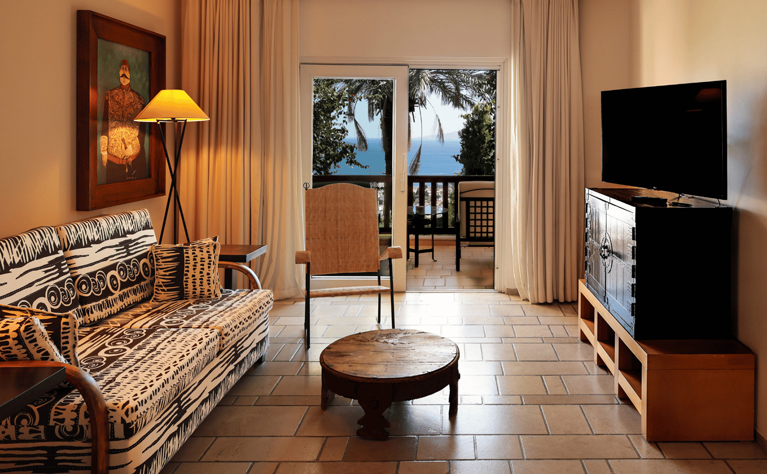 the-marmara-bodrum-konaklama-garden-suit-deniz-galeri-d-2.jpg