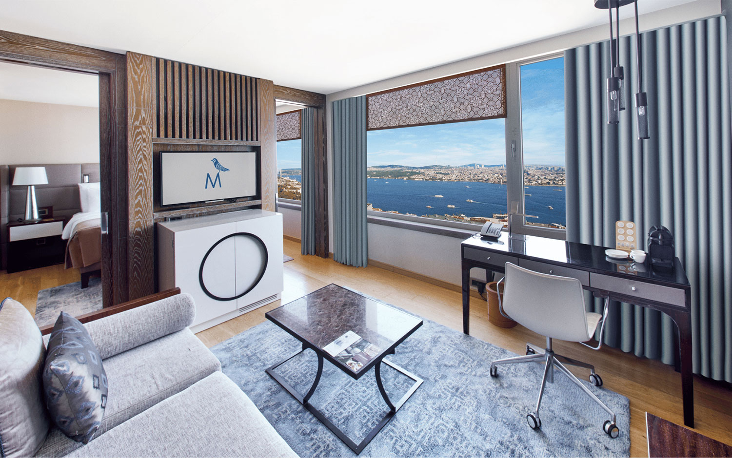 the-marmara-taksim-bosphorus-suit-galeri2.jpg