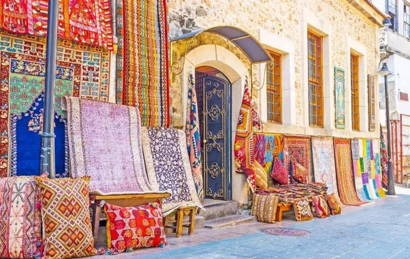 Antalya'da Alışveriş: Türkiye'nin Kıyı Şeridindeki Çarşıları, Butikleri ve Alışveriş Merkezlerini Keşfedin