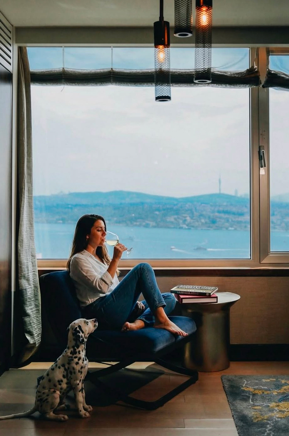 the-marmara-hotel-side-menu-picture.jpg