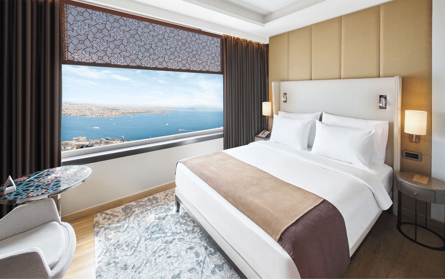 the-marmara-taksim-club-corner-bogaz-manzarali-oda-galeri3.jpg