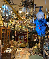 Can Antique Store