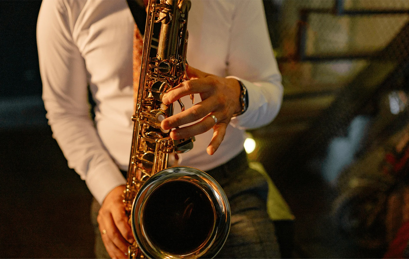 Pera’da Edebiyat ve Caz Akşamları: Tarihi Kitabevleri, Canlı Performanslar ve Gece Rotası