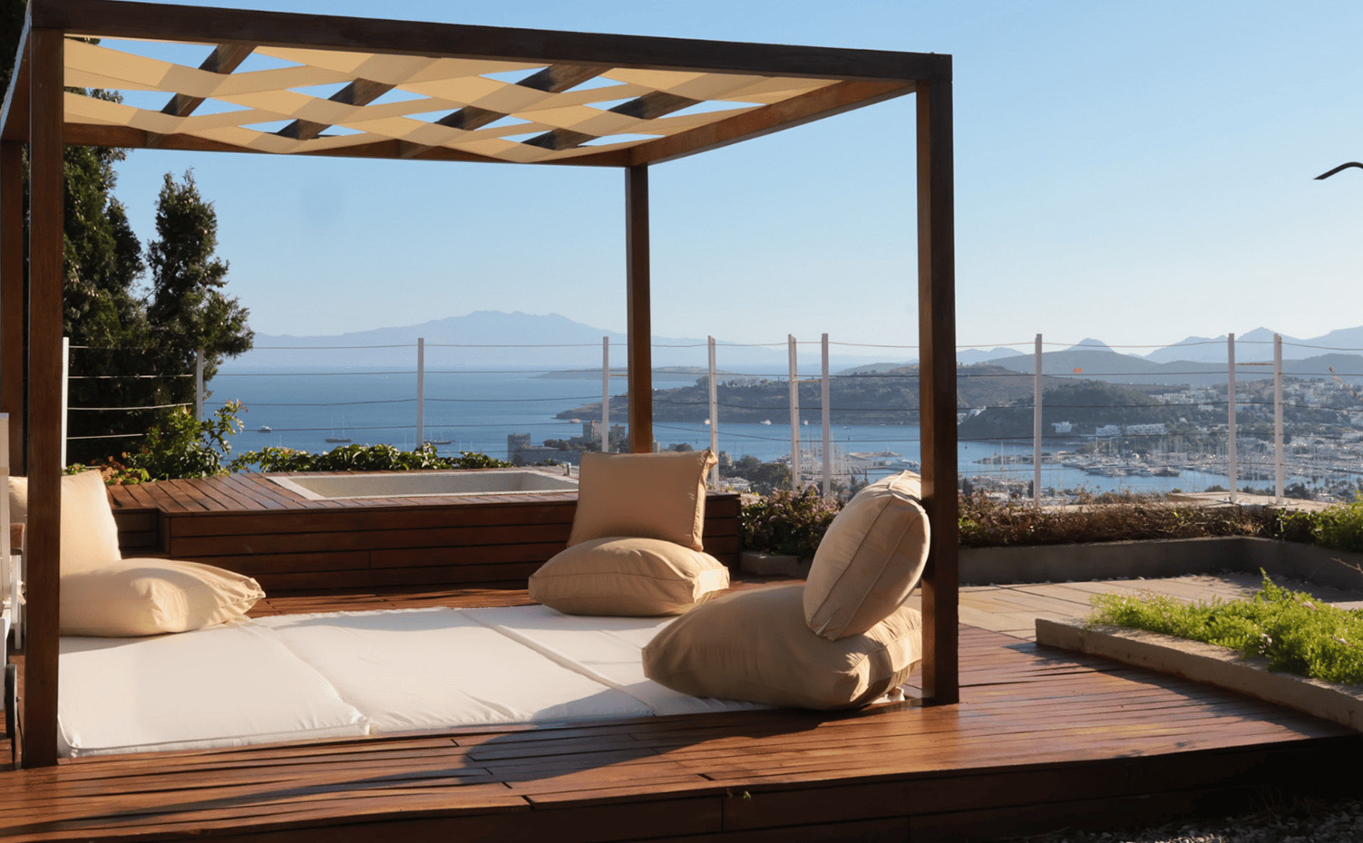 the-marmara-bodrum-konaklama-dolce-vita-suit-galeri-d-4.jpg