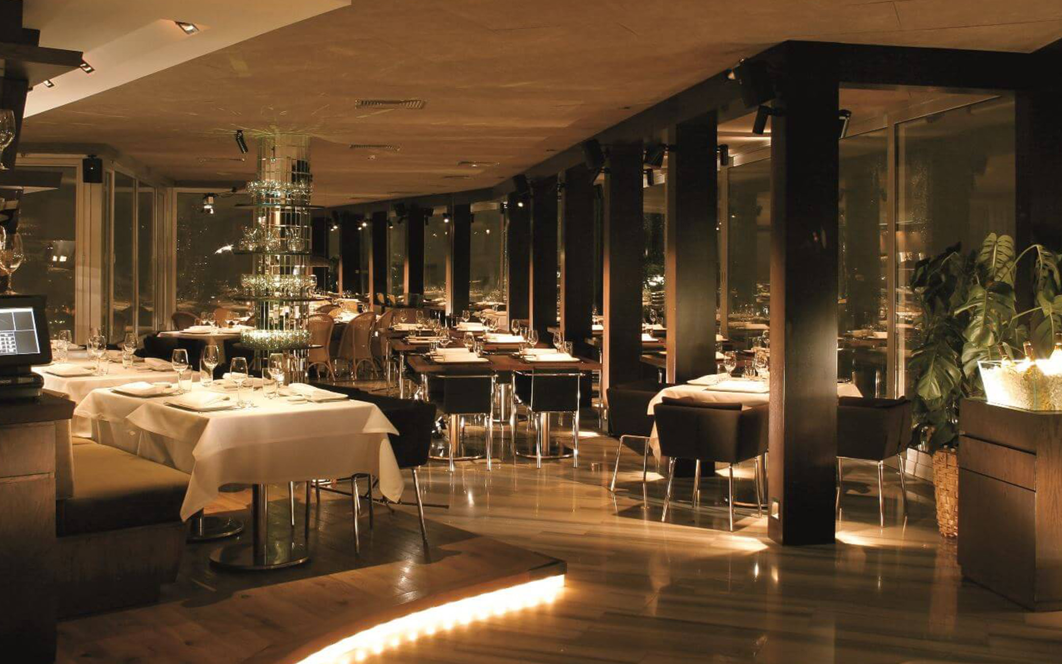 the-marmara-pera-mikla-restoran-banner-desktop.jpg