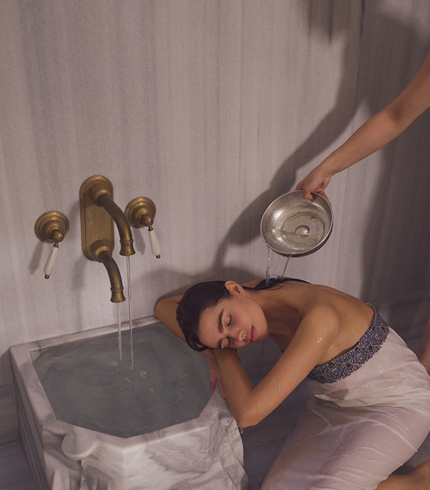 the-marmara-hotels-facilities-zeyrek-cinili-hamam-detail-galeri-d-9.jpg