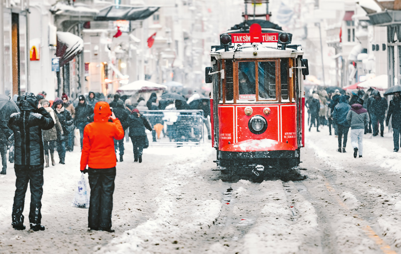 İstanbul'da Kış Modası: Taksim ve Nişantaşı'nda Ocak Ayı Lüks Alışveriş Rotası